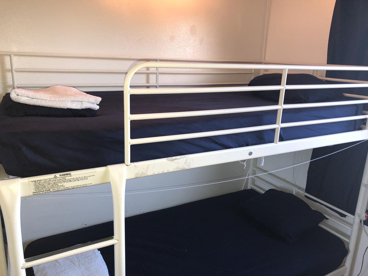 Sfo Crashpad Hostel Daly City Bagian luar foto