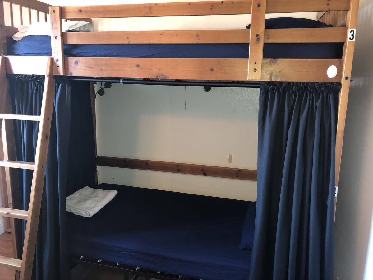 Sfo Crashpad Hostel Daly City Bagian luar foto